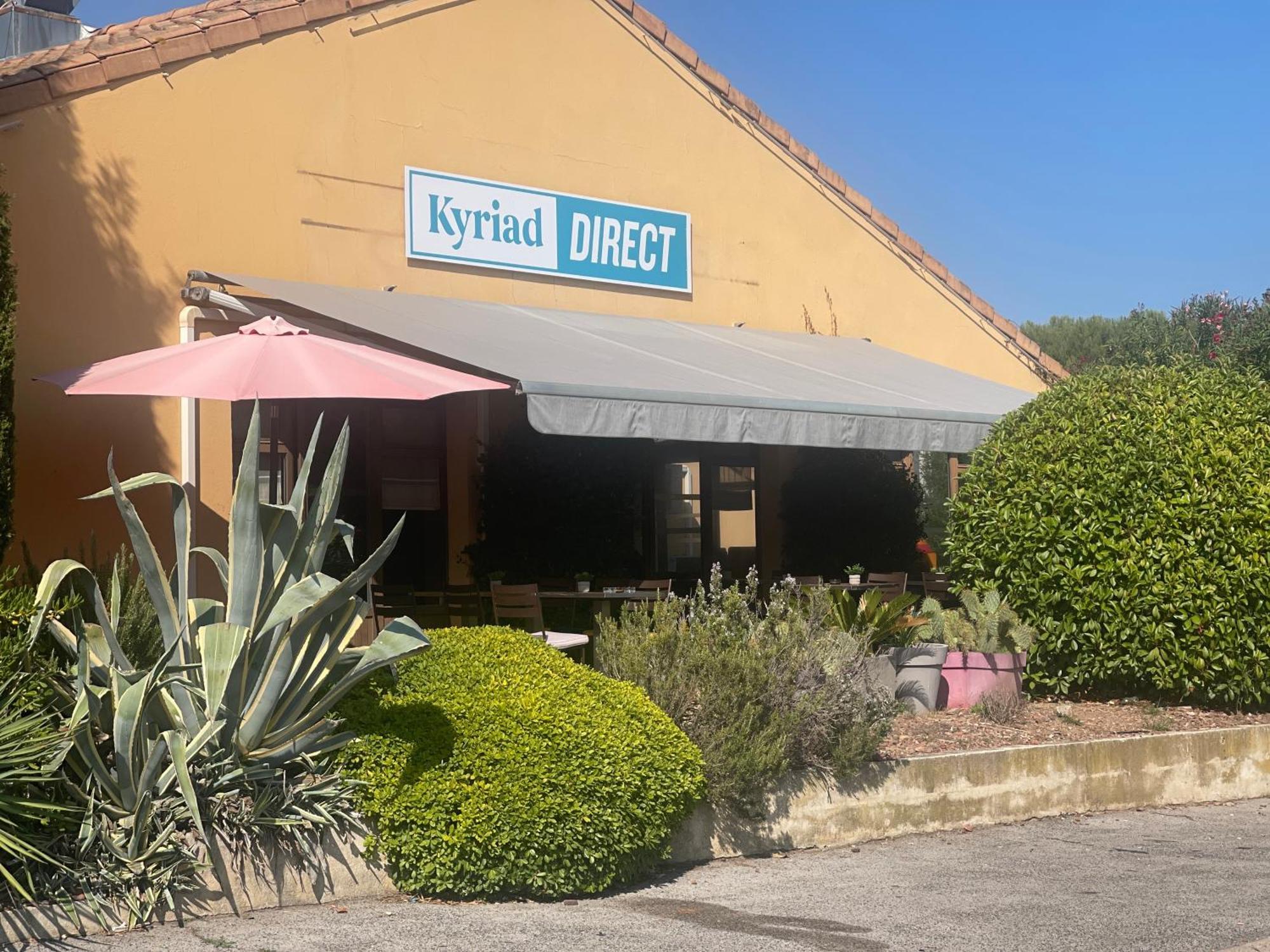 Kyriad Direct Montpellier St Jean De Vedas - La Peyriere Сен-Жан-де-Веда Экстерьер фото